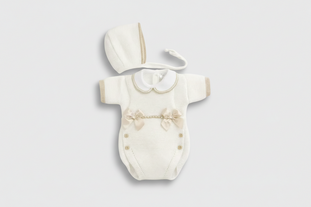 Knitted Newborn Three-Pieces Set with Beige Bows and beige with blush bows