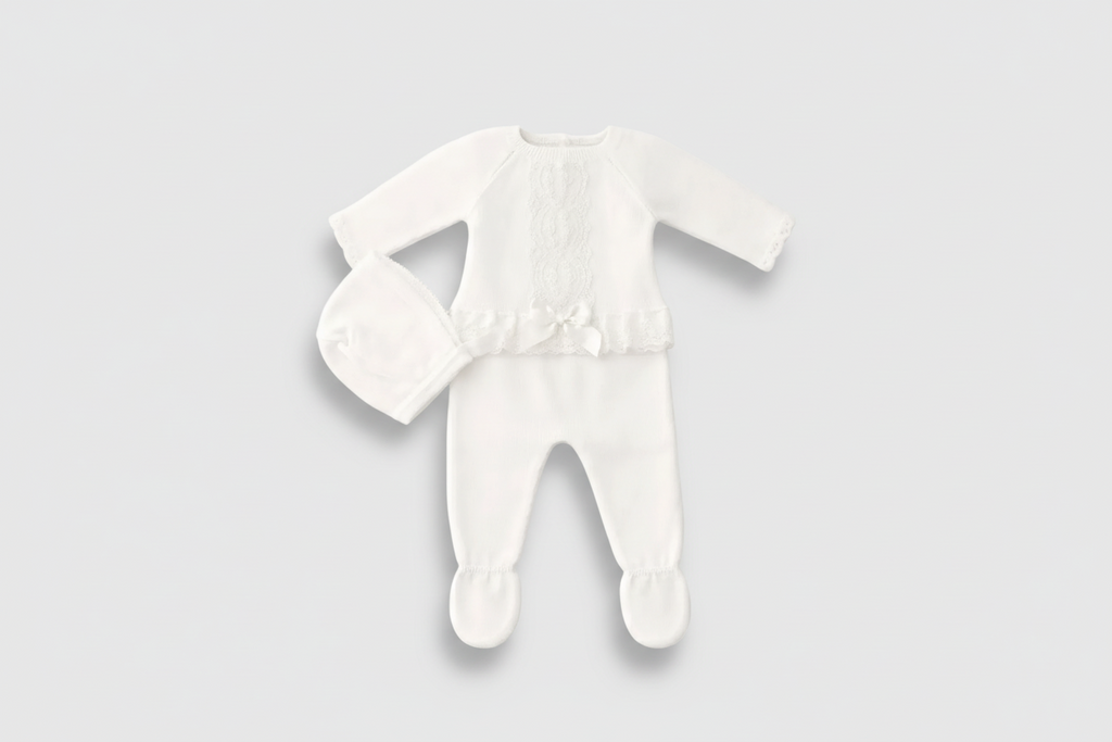 Knitted White Lace Bow Set – 3-Piece Newborn Cotton Ensemble