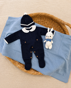 Conjunto de regalo para recién nacido "Pequeño Caballero" azul marino - Traje de punto + Manta azul + Gorro